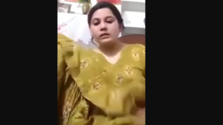 Bangladeshi Girlfriend Fingering In Video With Bf – aunty xxx videos